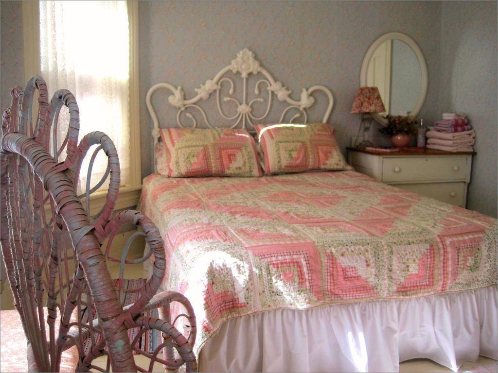 11 Singleton House B&B Eureka Springs Ruang foto